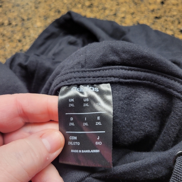 New Adidas Orginal Black Hoodie with Striped Sleeves 2X - Picture 5 of 6